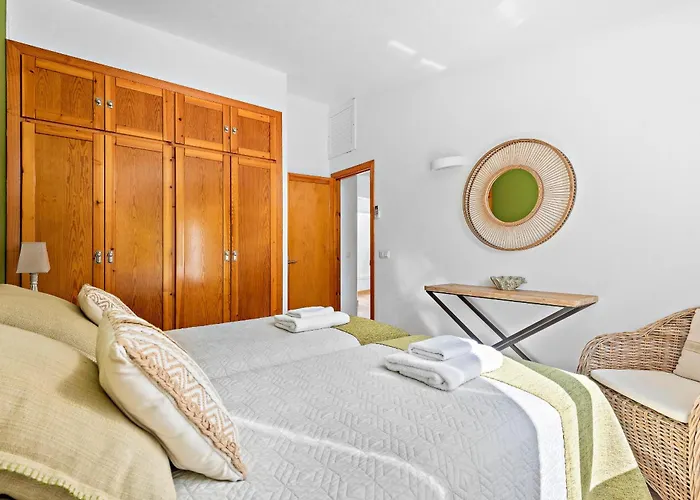 Noelia By Escape Santo Tomás