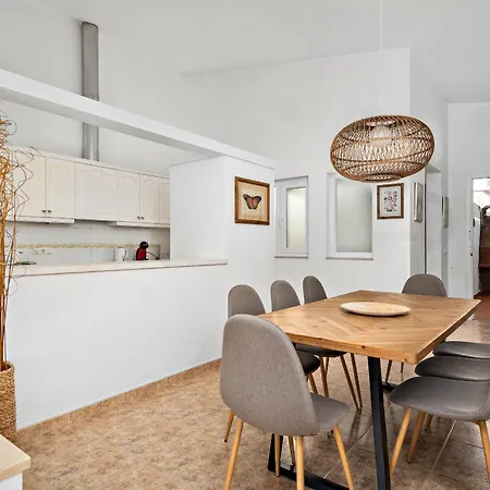 Noelia By Escape Villa